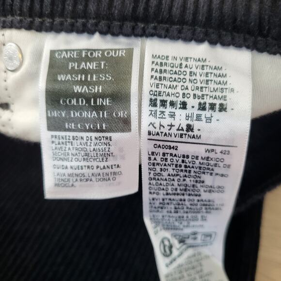 Levi's 315 Shaping Bootcut Corduroy Jeans Black Mid Rise Button Zip Size 30 10 - Picture 11 of 12